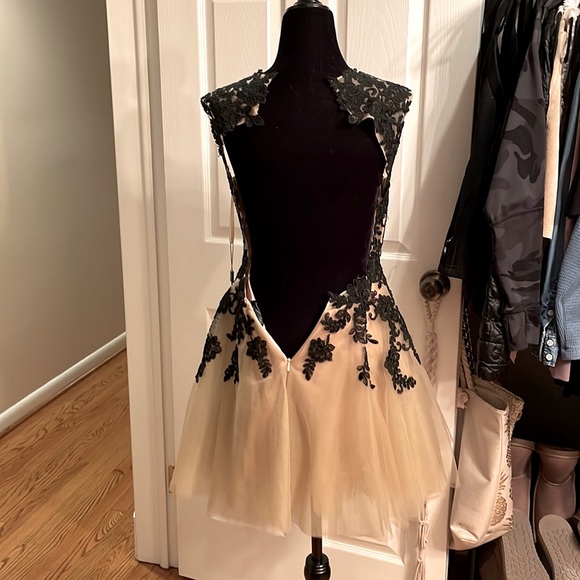 Cocktail Dress - Picture 4 of 4